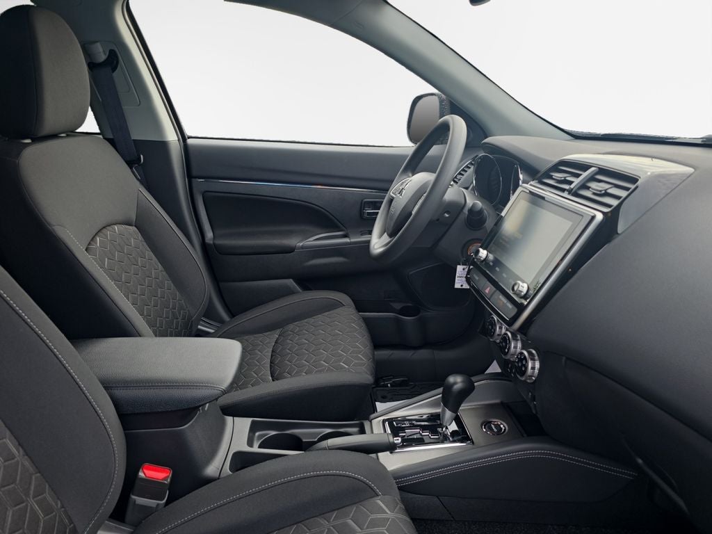 2027 Mitsubishi Outlander Sport 2.0 ES