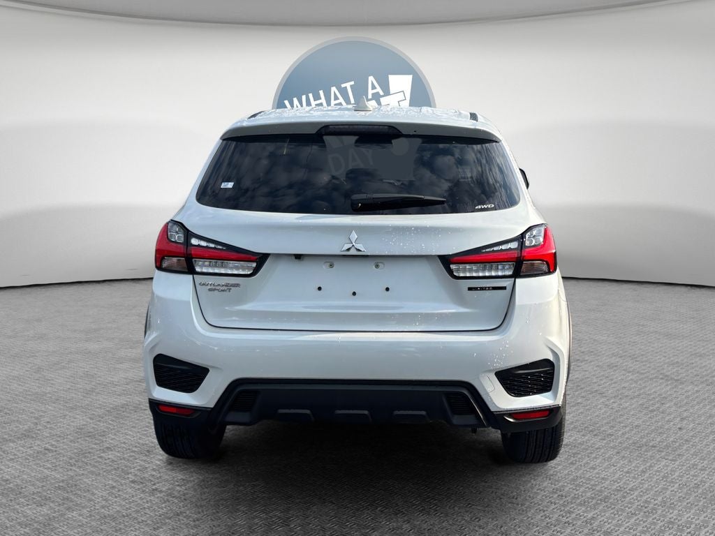 2027 Mitsubishi Outlander Sport 2.0 LE