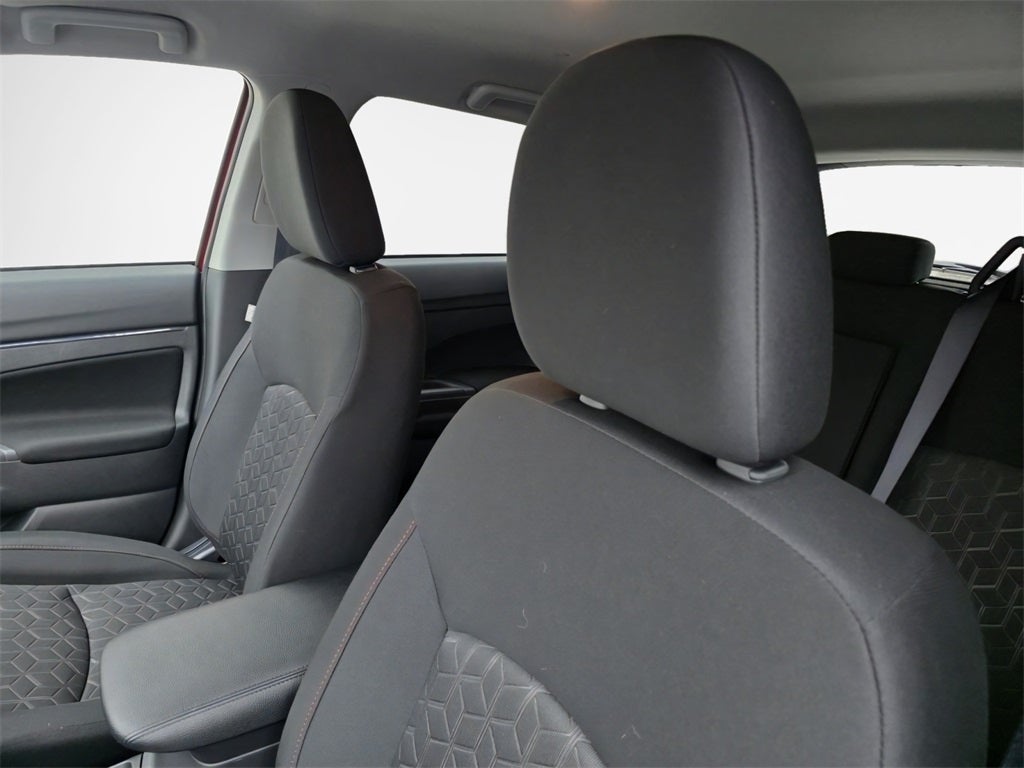 2026 Mitsubishi Outlander Sport 2.0 LE