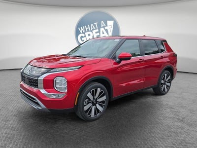 2026 Mitsubishi Outlander SE