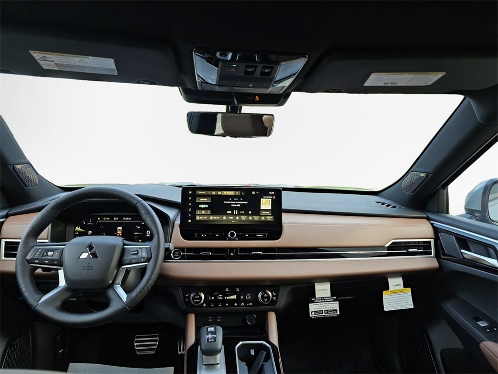 2025 Mitsubishi Outlander SEL
