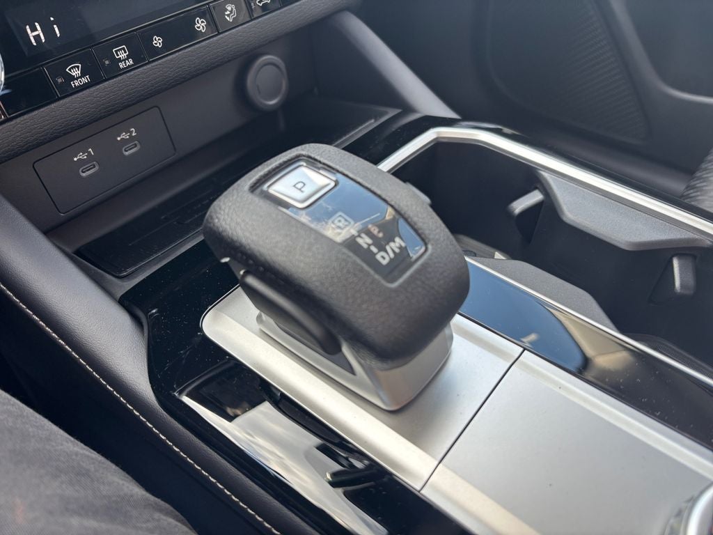 2026 Mitsubishi Outlander ES