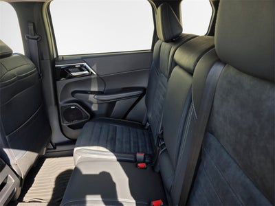 2025 Mitsubishi Outlander Trail Edition