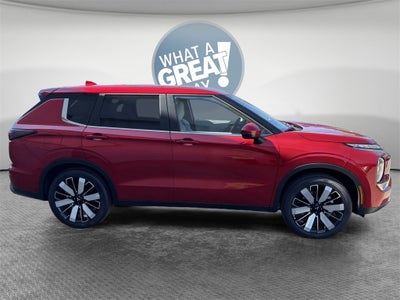 2025 Mitsubishi Outlander SE