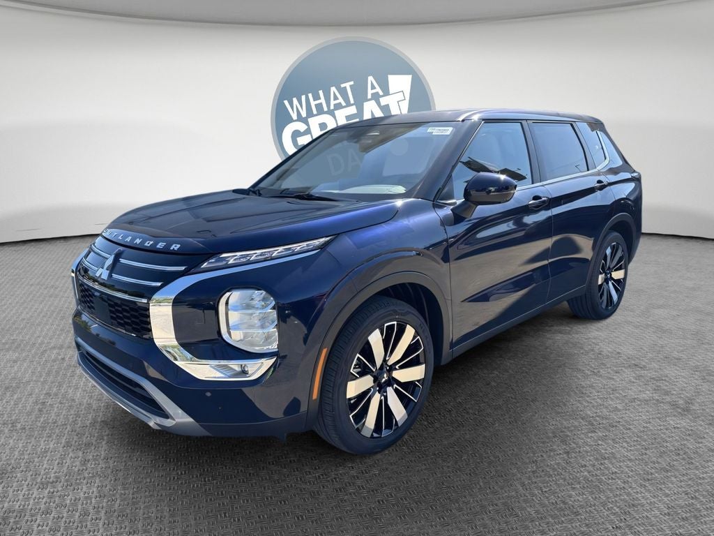 2025 Mitsubishi Outlander SE