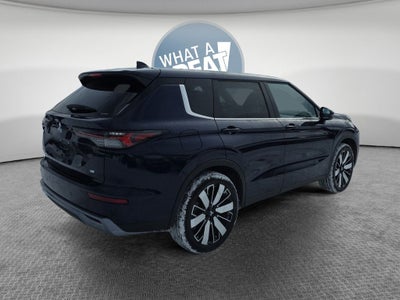 2026 Mitsubishi Outlander SE