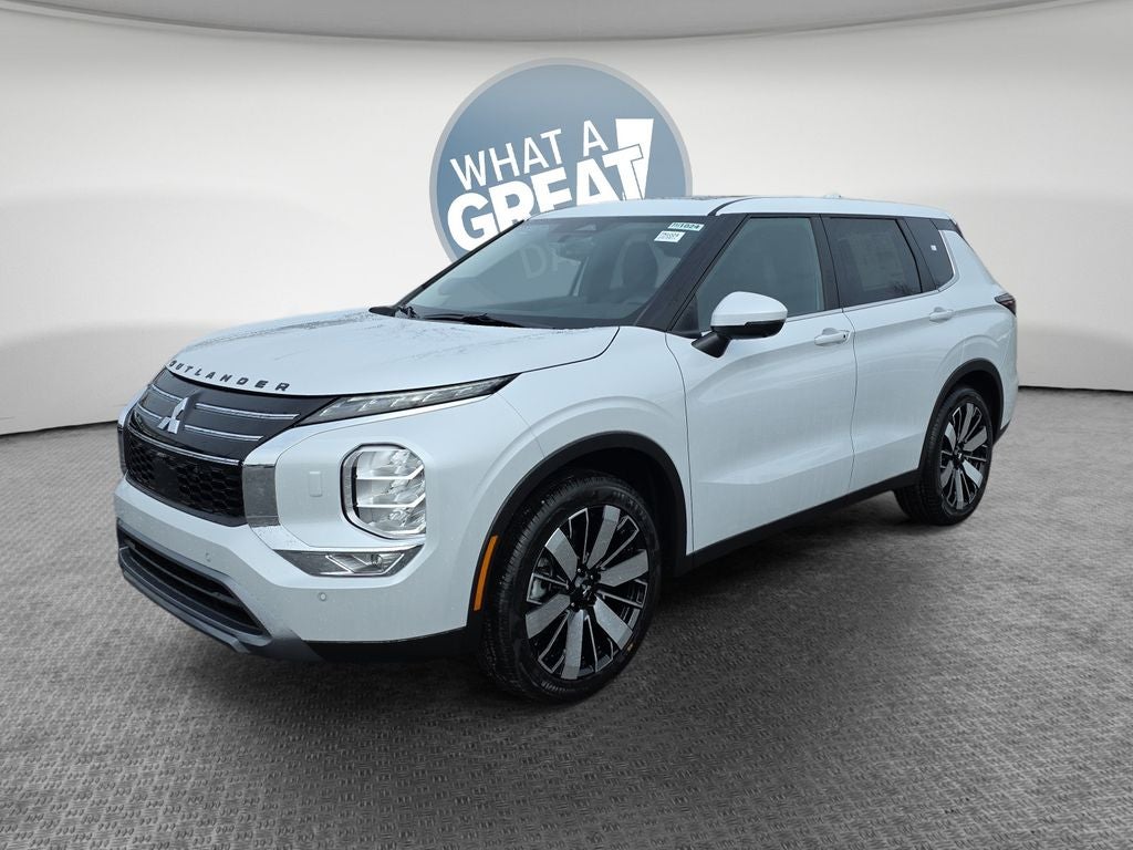 2026 Mitsubishi Outlander SE