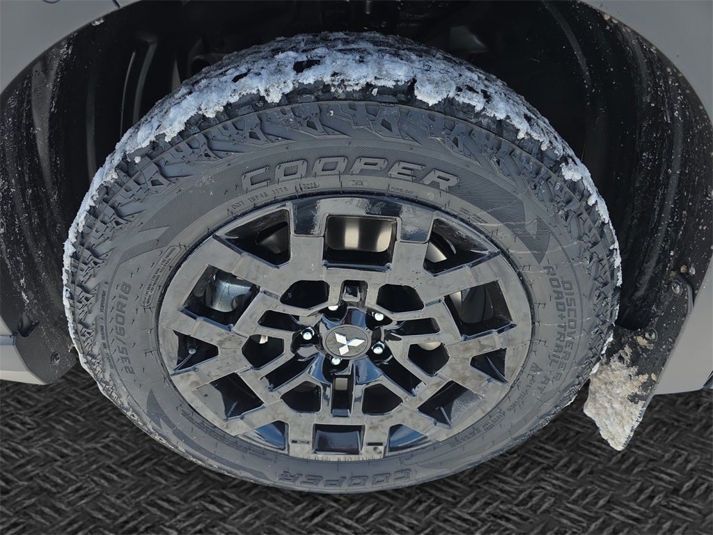 2026 Mitsubishi Outlander Trail Edition