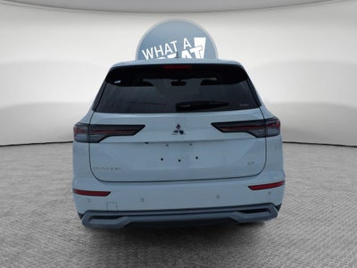 2026 Mitsubishi Outlander SE