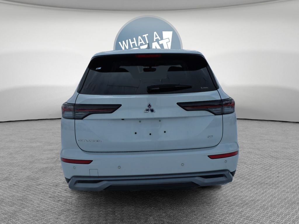 2026 Mitsubishi Outlander SE