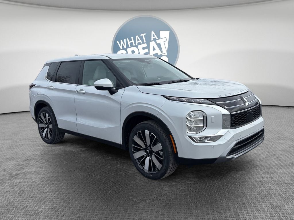 2026 Mitsubishi Outlander SE