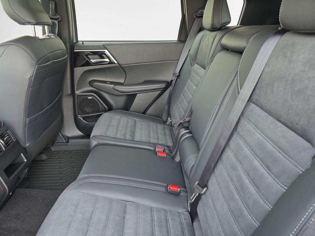 2026 Mitsubishi Outlander Trail Edition