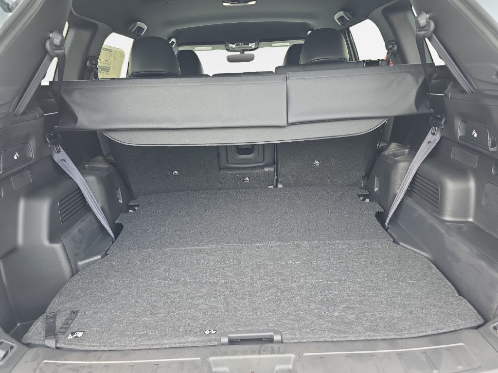 2026 Mitsubishi Outlander LE