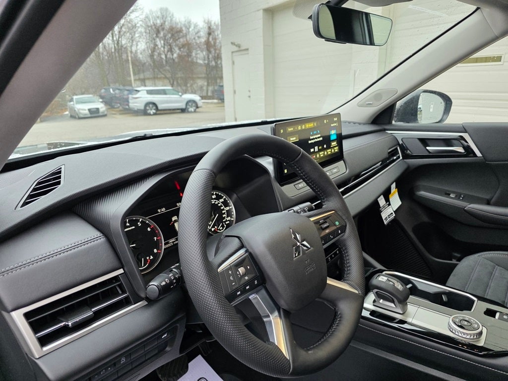 2026 Mitsubishi Outlander Trail Edition