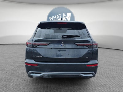2026 Mitsubishi Outlander SE