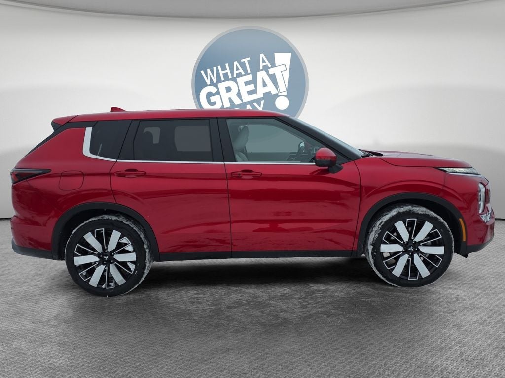 2026 Mitsubishi Outlander SE