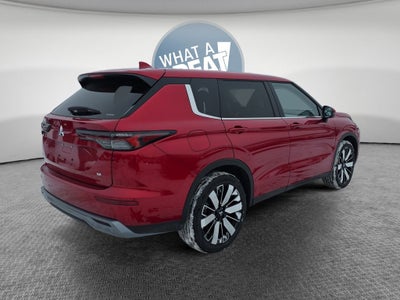 2026 Mitsubishi Outlander SE