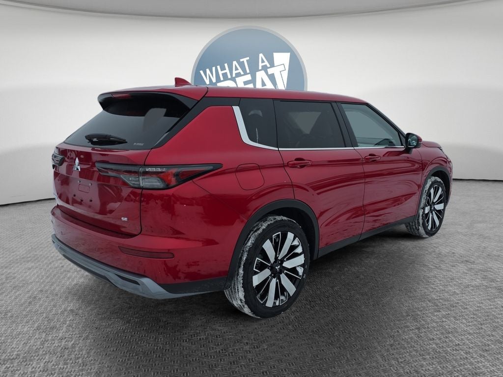 2026 Mitsubishi Outlander SE