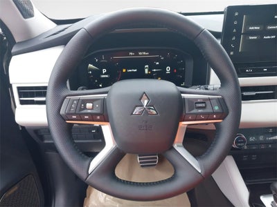 2025 Mitsubishi Outlander SEL Platinum Edition