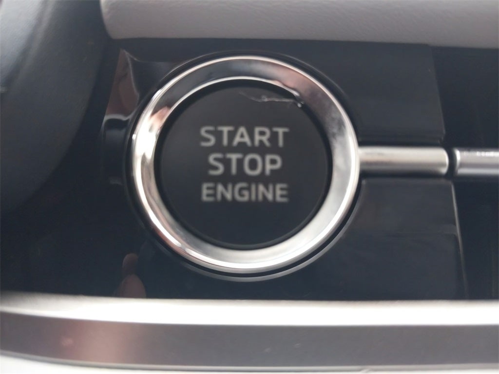 2025 Mitsubishi Outlander SEL Platinum Edition