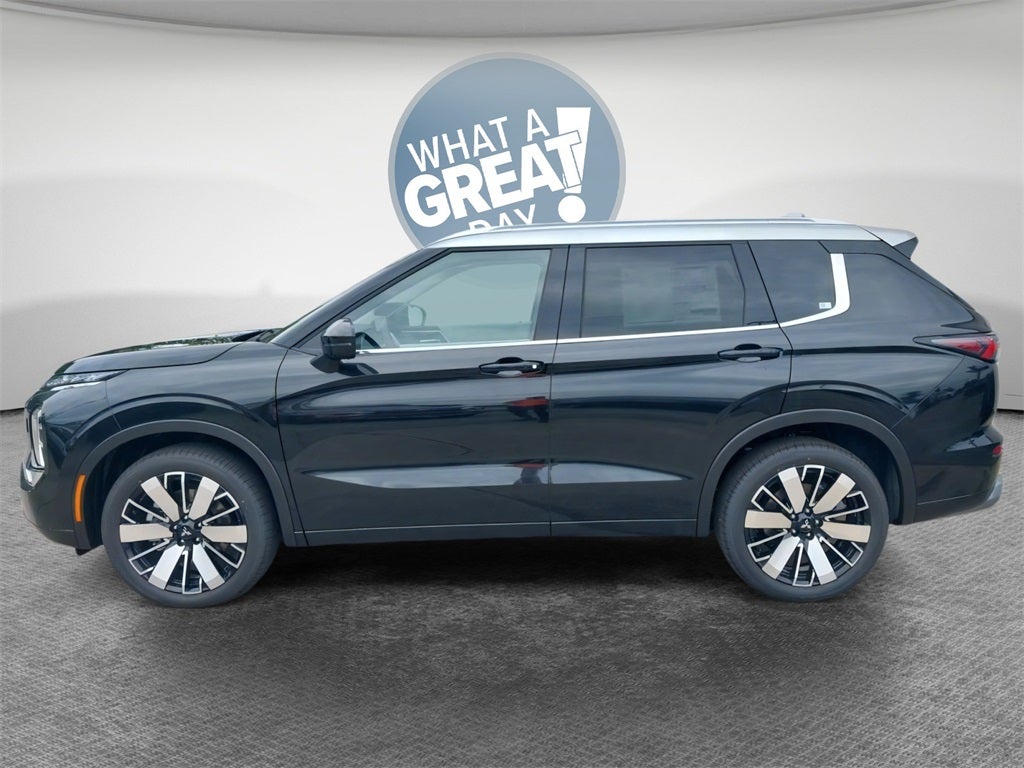 2025 Mitsubishi Outlander SEL Platinum Edition