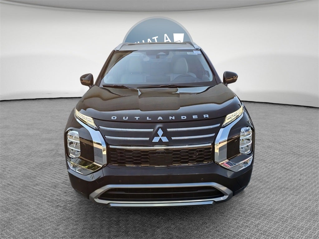 2025 Mitsubishi Outlander SEL Platinum Edition