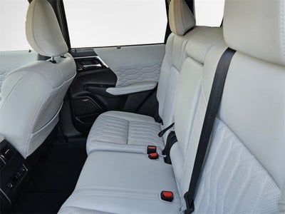 2025 Mitsubishi Outlander SEL Platinum Edition