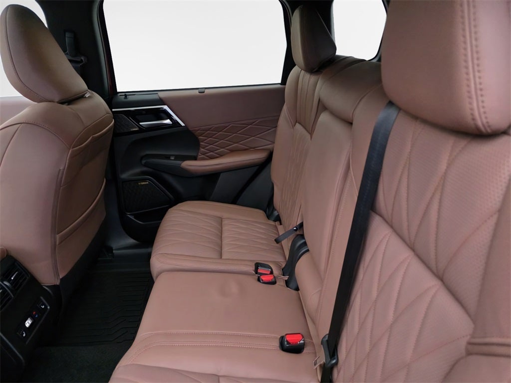 2026 Mitsubishi Outlander SEL