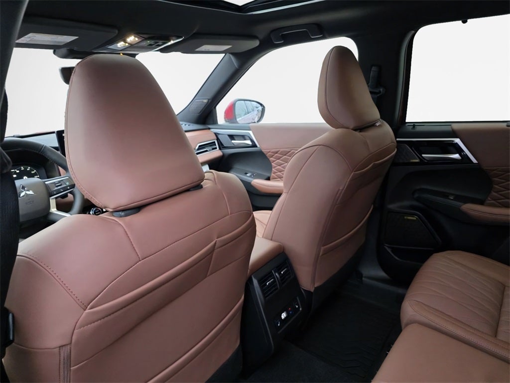 2026 Mitsubishi Outlander SEL