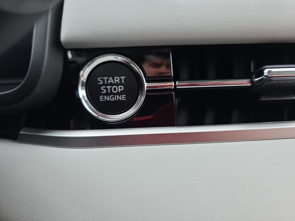 2026 Mitsubishi Outlander SEL