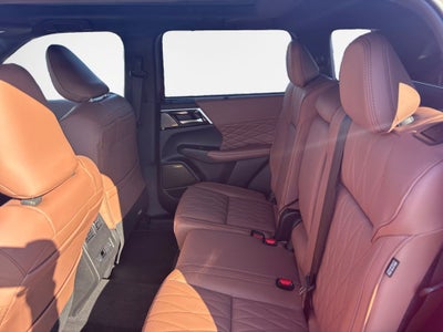 2026 Mitsubishi Outlander SEL