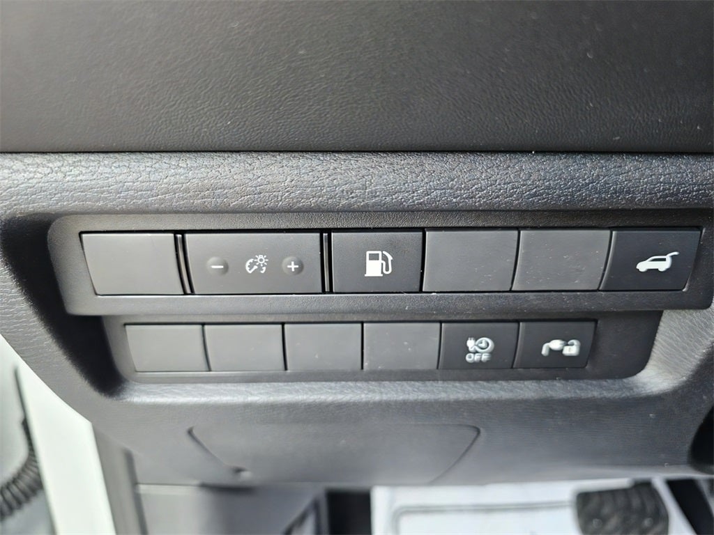 2025 Mitsubishi Outlander PHEV SE