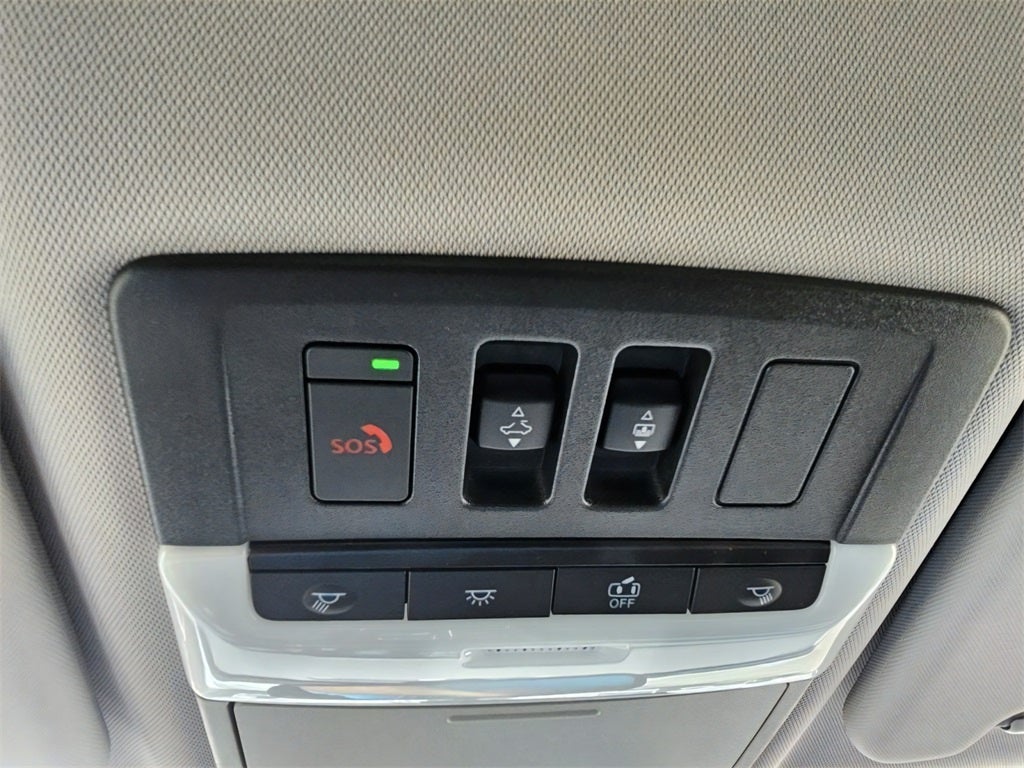 2025 Mitsubishi Outlander PHEV SE