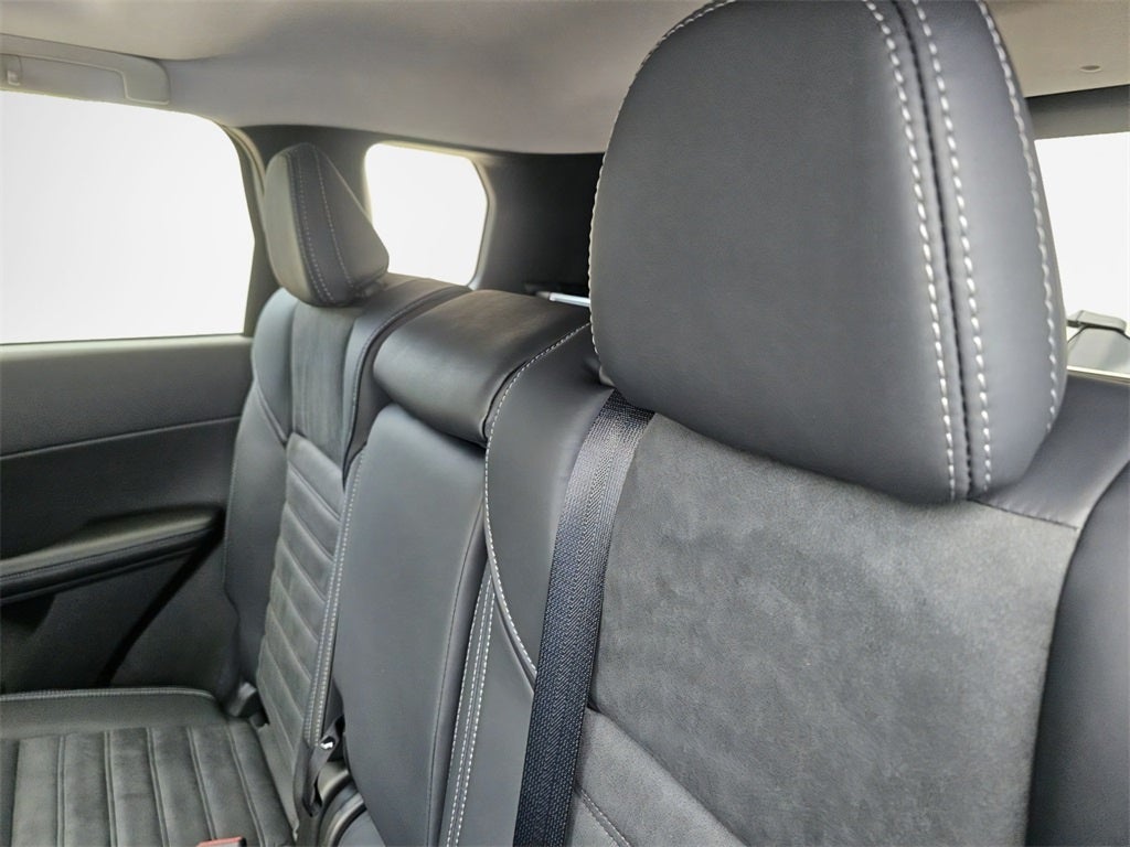 2025 Mitsubishi Outlander PHEV SE