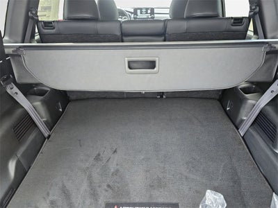 2025 Mitsubishi Outlander PHEV SE