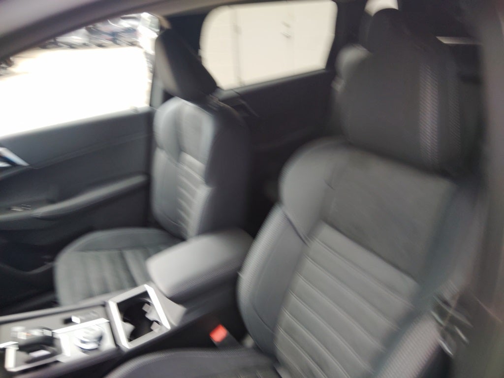 2025 Mitsubishi Outlander PHEV SE