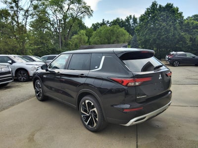 2025 Mitsubishi Outlander PHEV SE