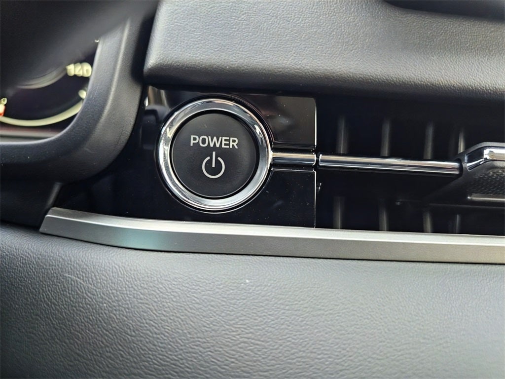 2025 Mitsubishi Outlander PHEV SE