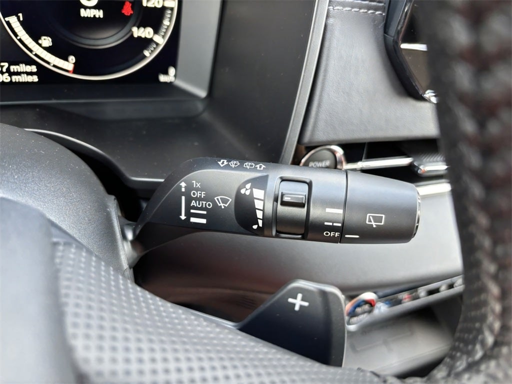 2025 Mitsubishi Outlander PHEV SEL