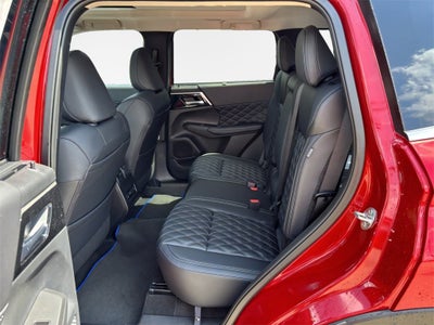 2025 Mitsubishi Outlander PHEV SEL