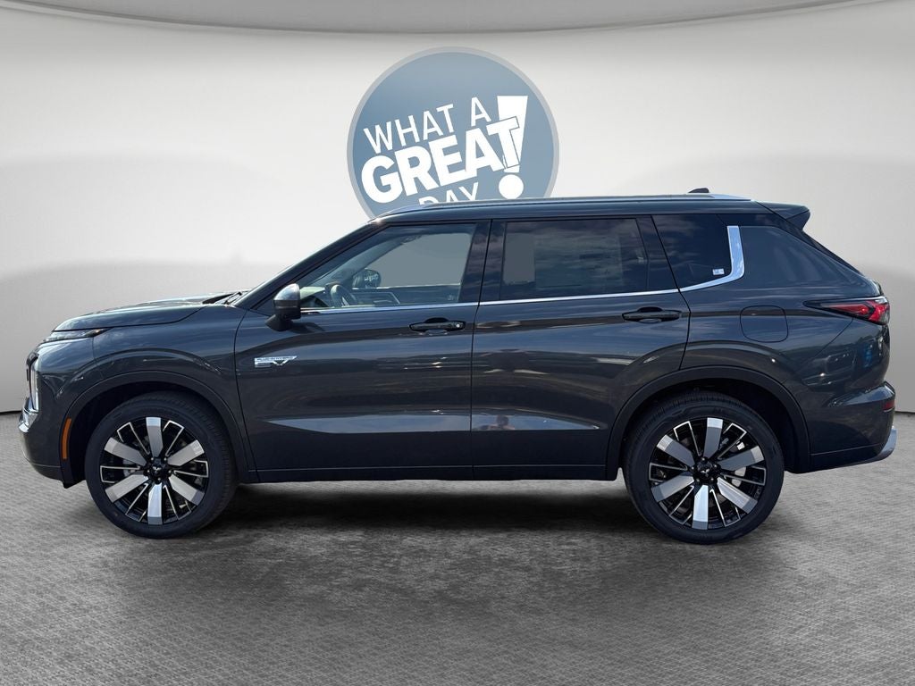 2026 Mitsubishi Outlander PHEV SEL