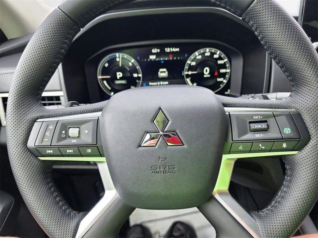 2025 Mitsubishi Outlander PHEV SEL