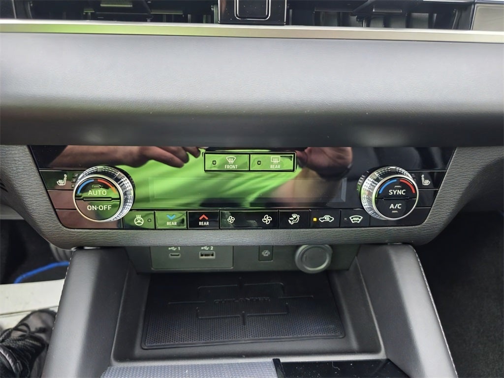 2025 Mitsubishi Outlander PHEV SEL