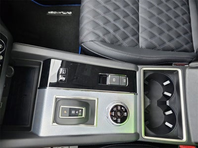 2025 Mitsubishi Outlander PHEV SEL