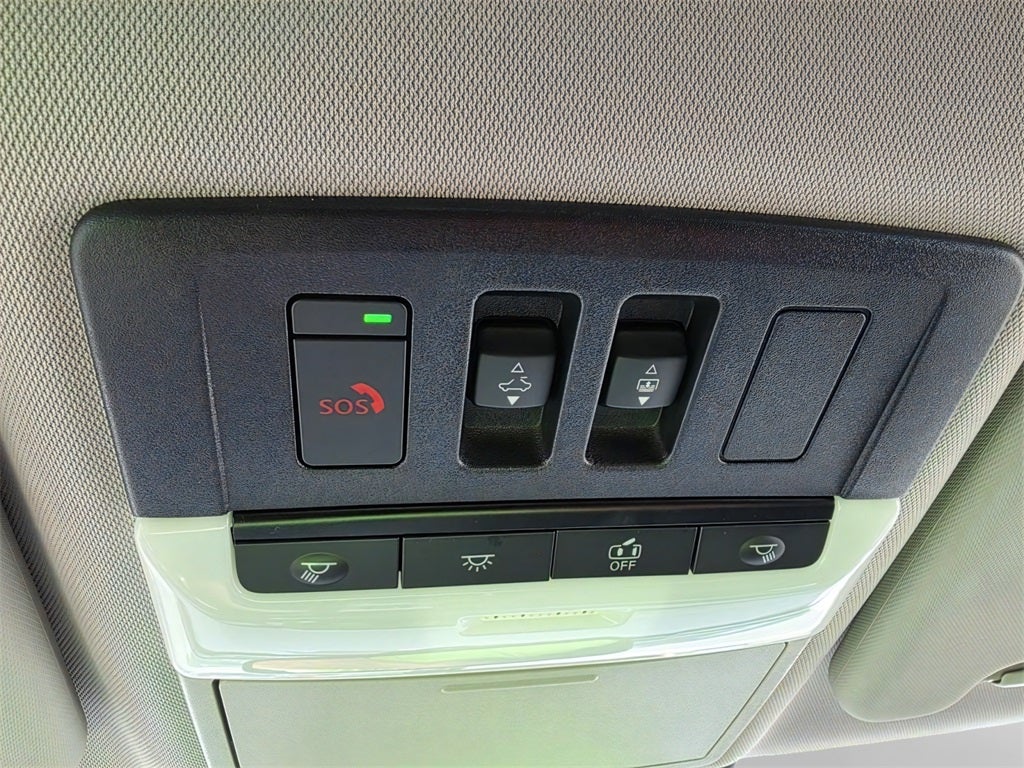 2025 Mitsubishi Outlander PHEV SEL