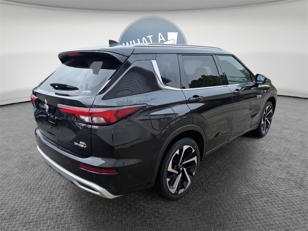 2025 Mitsubishi Outlander PHEV SEL