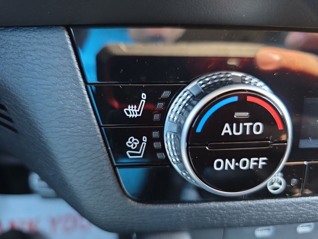 2026 Mitsubishi Outlander PHEV SEL