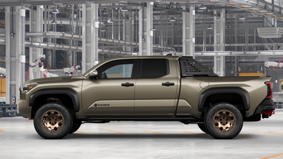 2026 Toyota Tacoma i-FORCE MAX Tacoma Trailhunter
