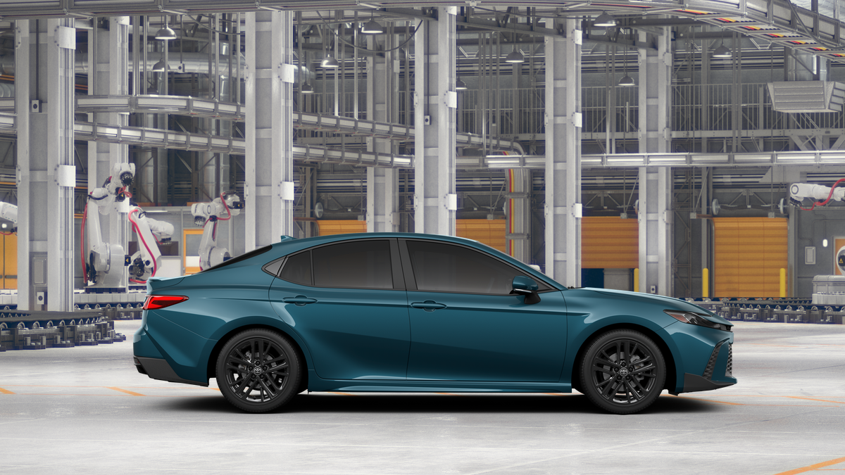 2026 Toyota Camry SE AWD