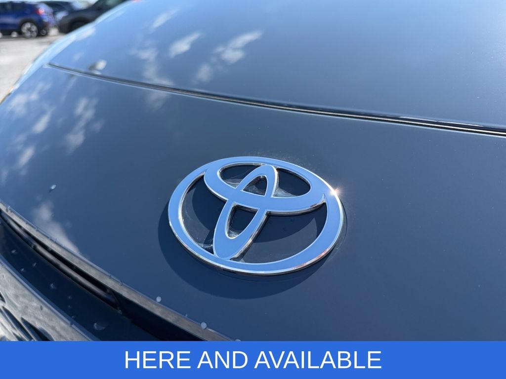 2025 Toyota Toyota Crown Signia Limited